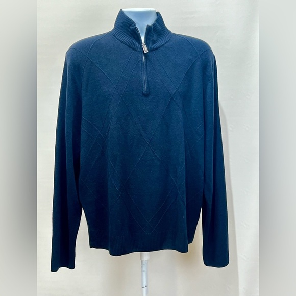 TRICOTS ST. RAPHAEL Men’s navy 1/4 zip pullover sweater size XL - Picture 6 of 13